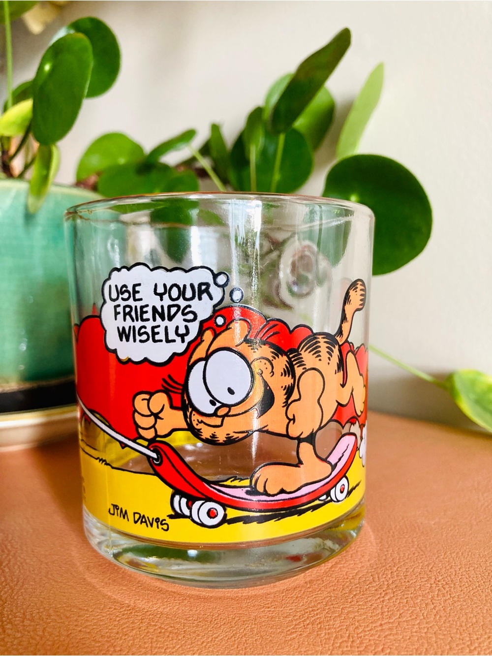 Vintage 70s McDonald's Garfield Skateboard Glass Mug "Use Your Friends Wisely"